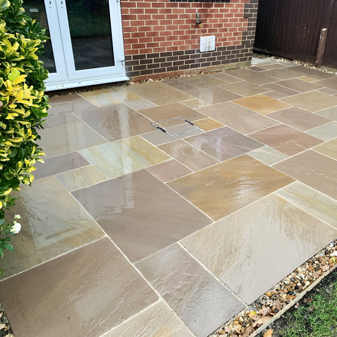 Raj Green Indian Sandstone Paving - Patio Pack - Mixed Sizes - Hand Cut & Riven