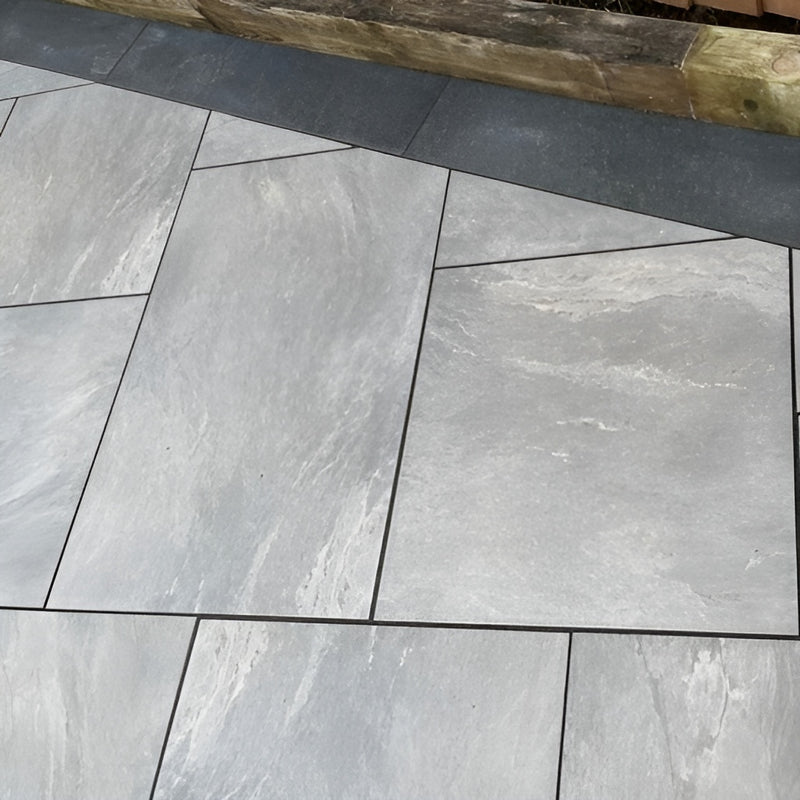 Load image into Gallery viewer, Basalt - Black Porcelain Planks - 900 x 200 x 20mm
