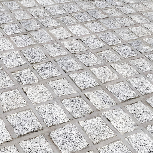 Light Grey Granite Cobbles - 100 x 100 x 60mm