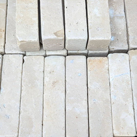 Sinia Pearl Ivory Limestone Setts - 200 x 50 x 40mm