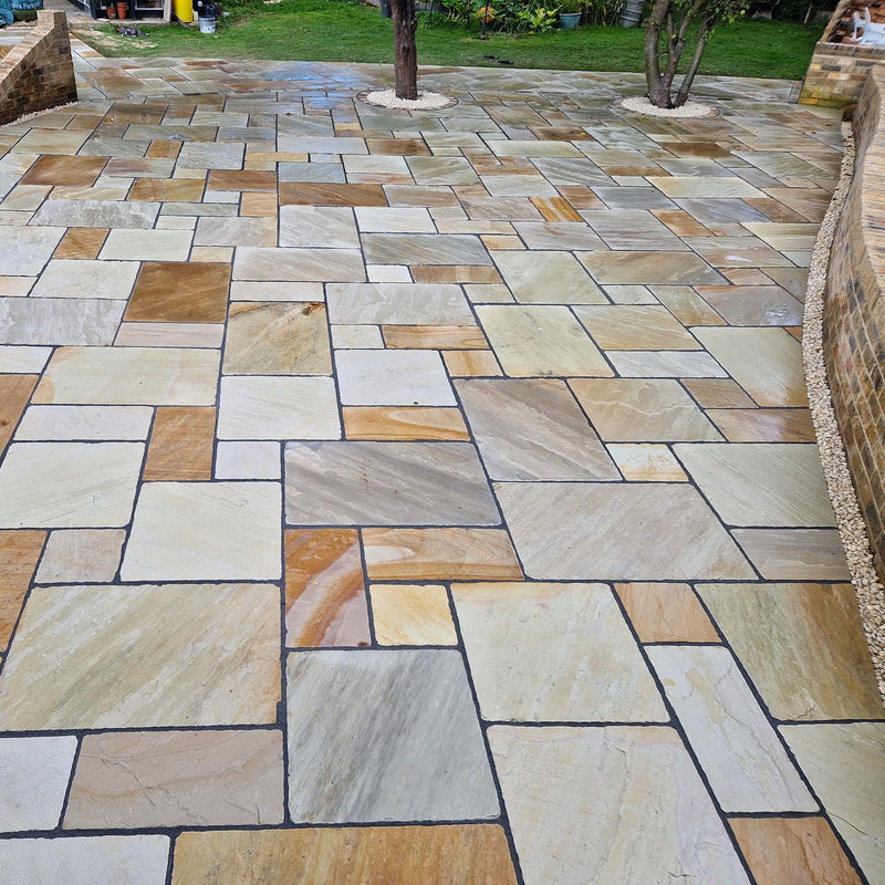 Load image into Gallery viewer, Mint Fossil Indian Sandstone Paving - 600 x 290 x 22mm - Hand Cut &amp; Riven
