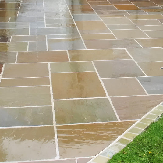 Raj Green Indian Sandstone Paving - Patio Pack - Mixed Sizes - Hand Cut & Riven